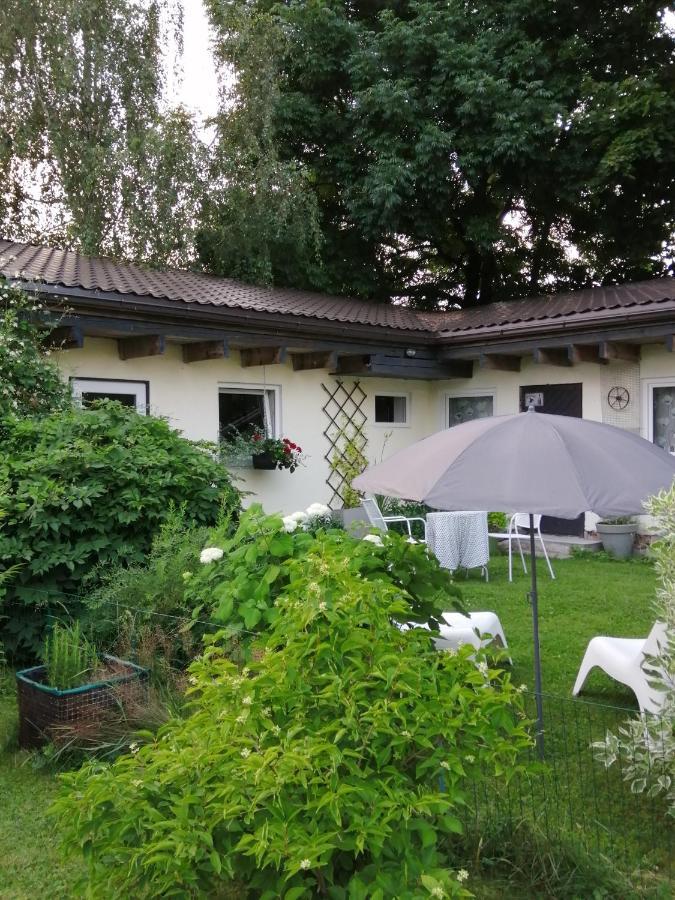 Secret garden house in the center of Sigulda Villa Buitenkant foto